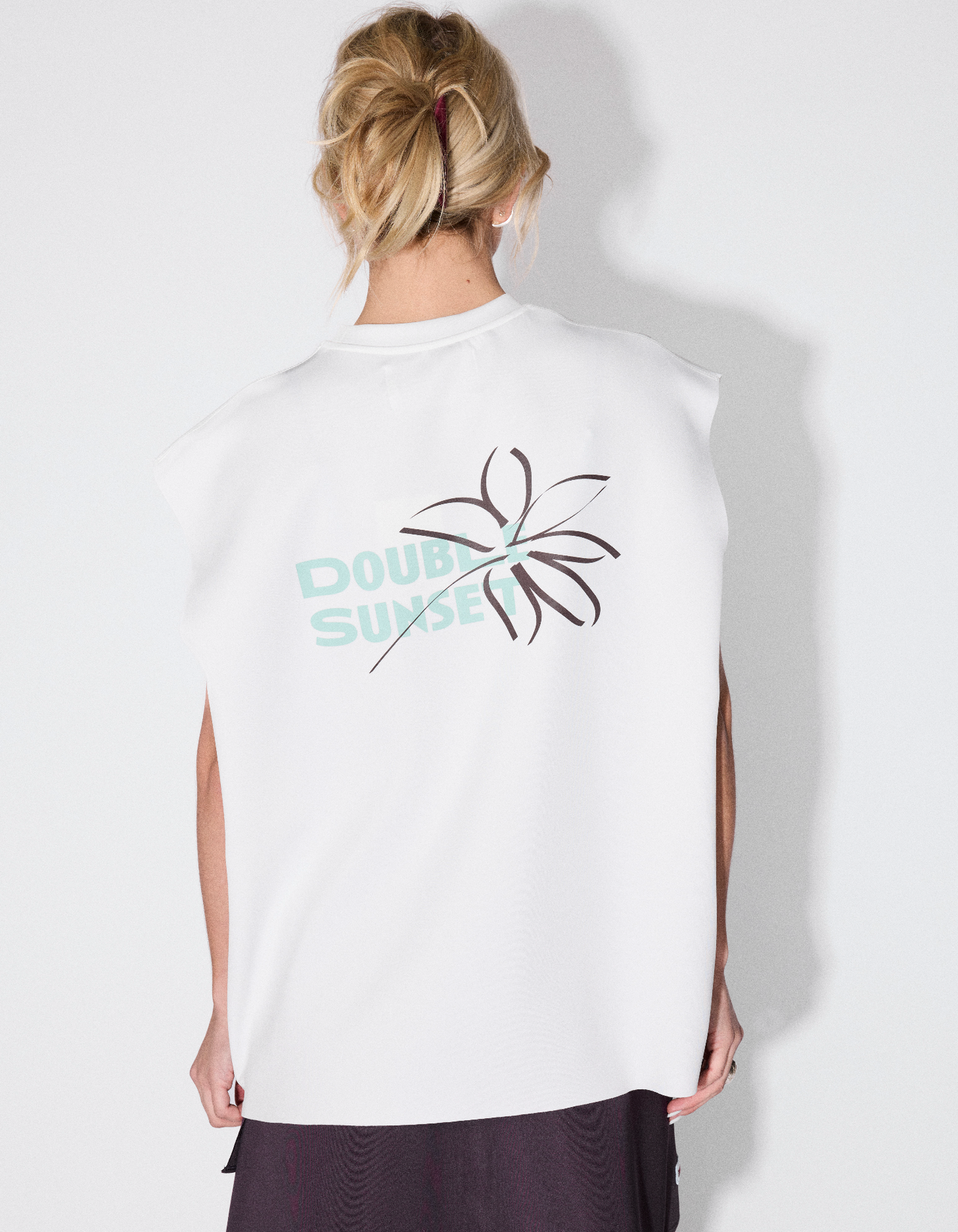 The Sleeveless T I White Scuba
