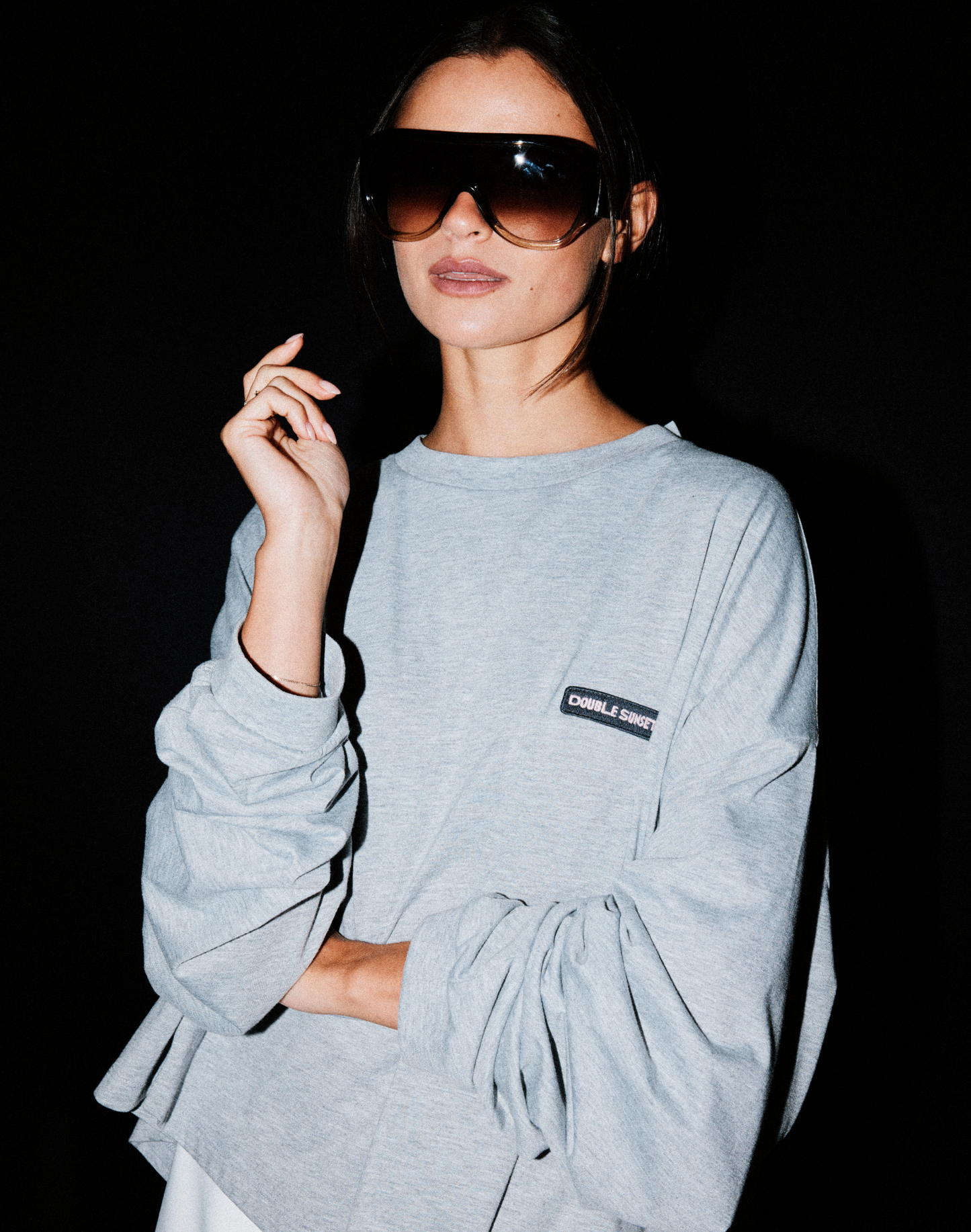 The Cropped Long T I Grey